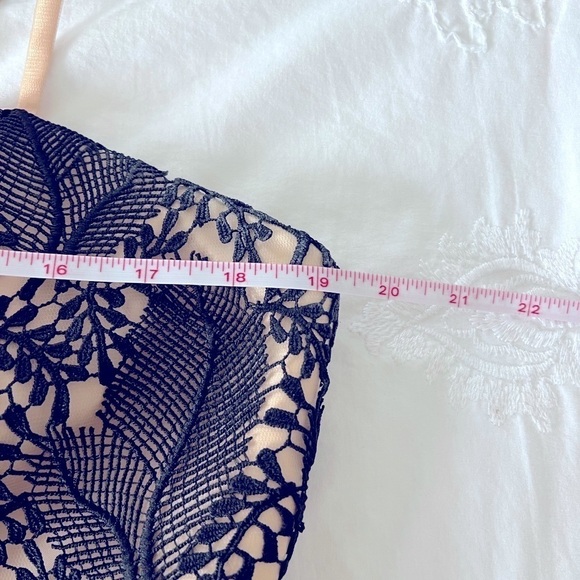 Dave & Johnny Floral Lace Tulle Trumpet Gown Masquerade- Prom dress Size 11/12 - Picture 7 of 8